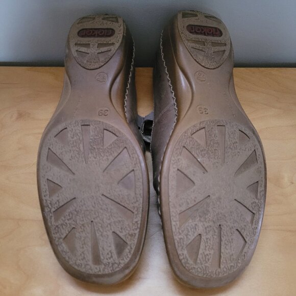 Rieker Shoes - Picture 7 of 9